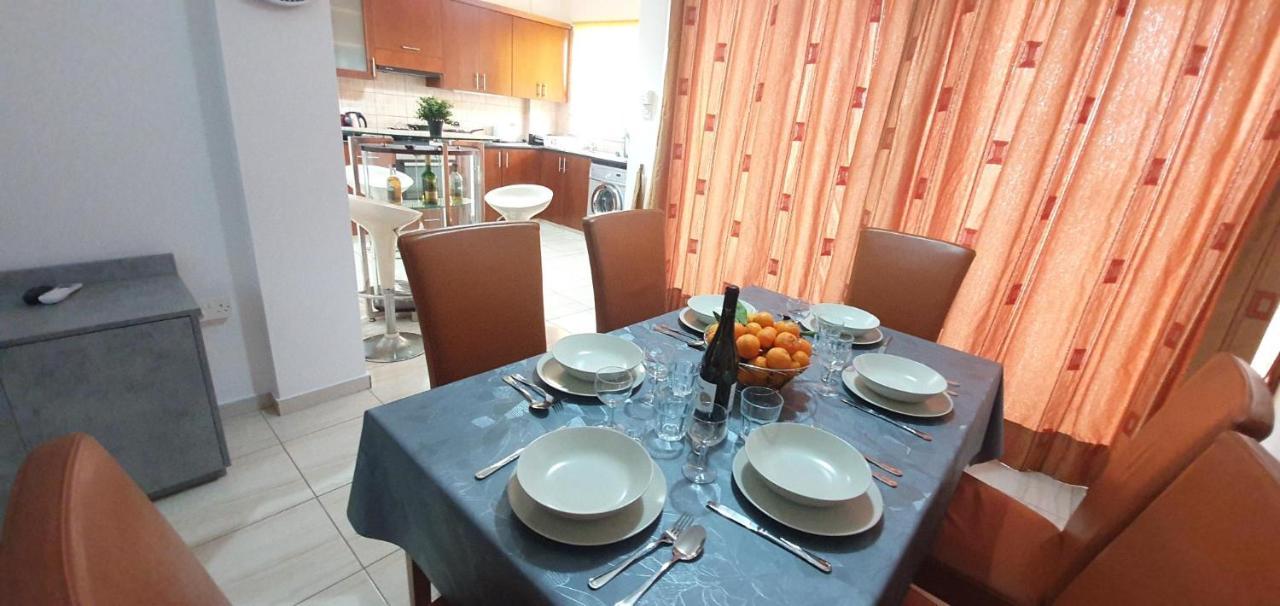 Vasilas Holiday Apartment #2 Larnaca Esterno foto