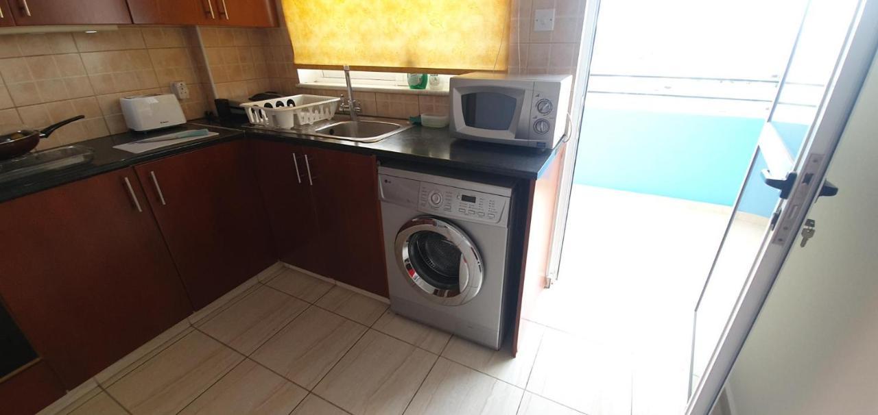 Vasilas Holiday Apartment #2 Larnaca Esterno foto