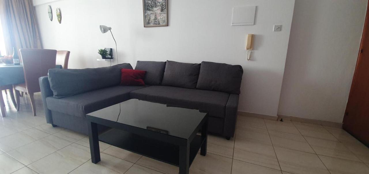 Vasilas Holiday Apartment #2 Larnaca Esterno foto